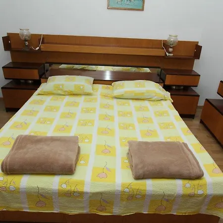 14706b Apartamento *